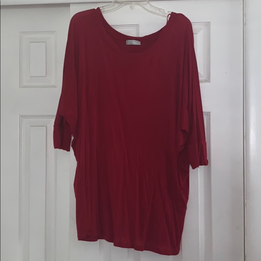Red casual top